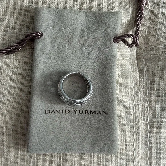 David Yurman Intricate Silver Ring - Picture 3 of 11